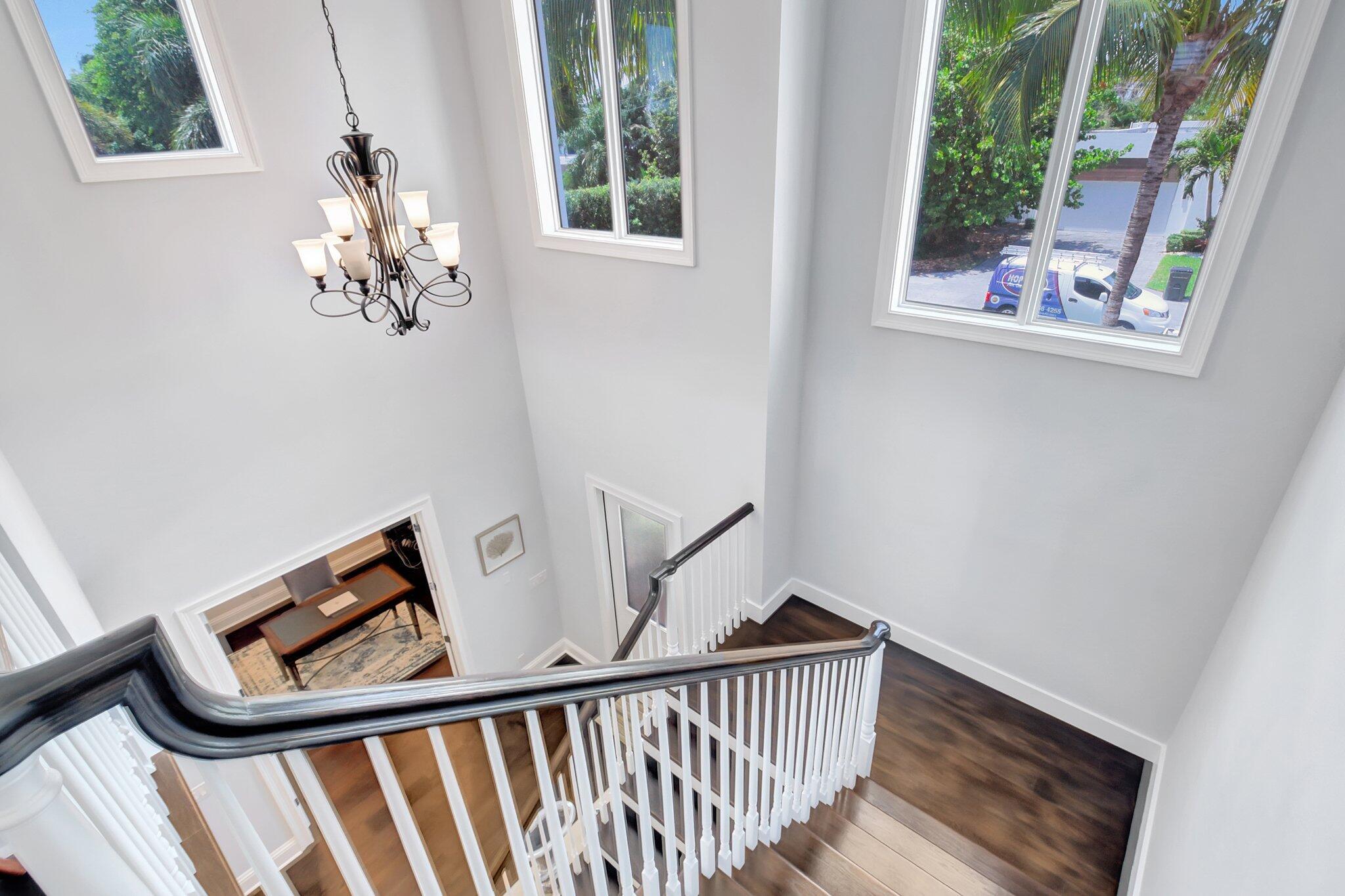 1507 Pine Lane