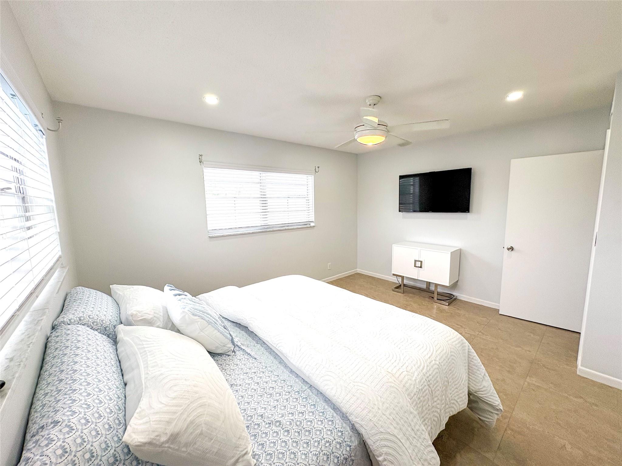Ocean Dream Condo - Residential Lease