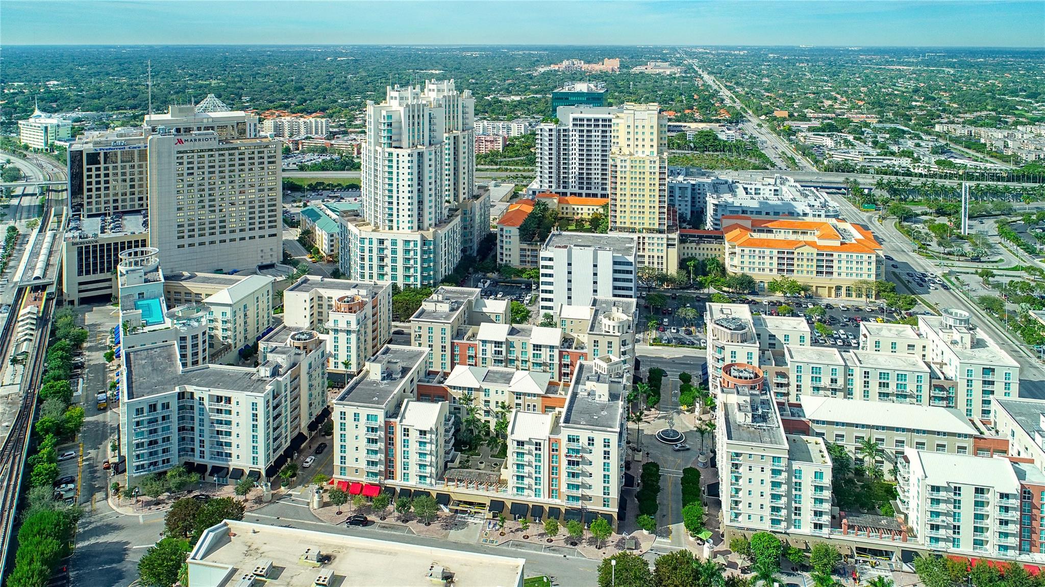 DOWNTOWN DADELAND CONDO NO 5 - Residential Lease