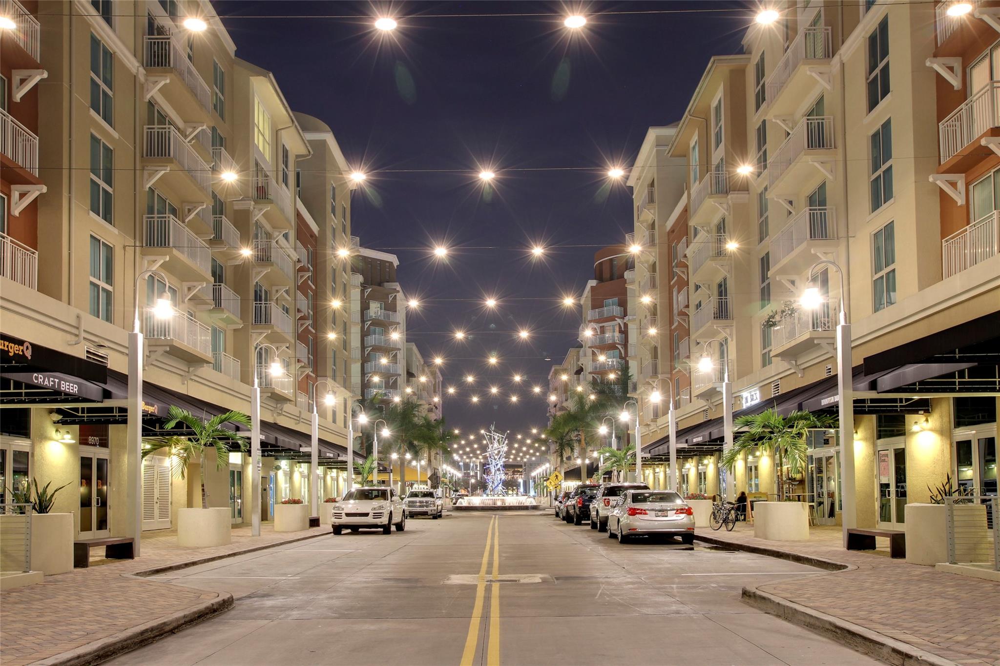 DOWNTOWN DADELAND CONDO NO 5 - Residential Lease