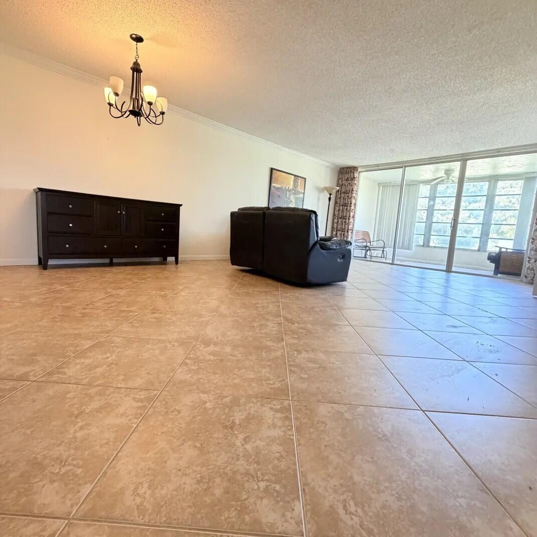 2601 S Course Drive 202