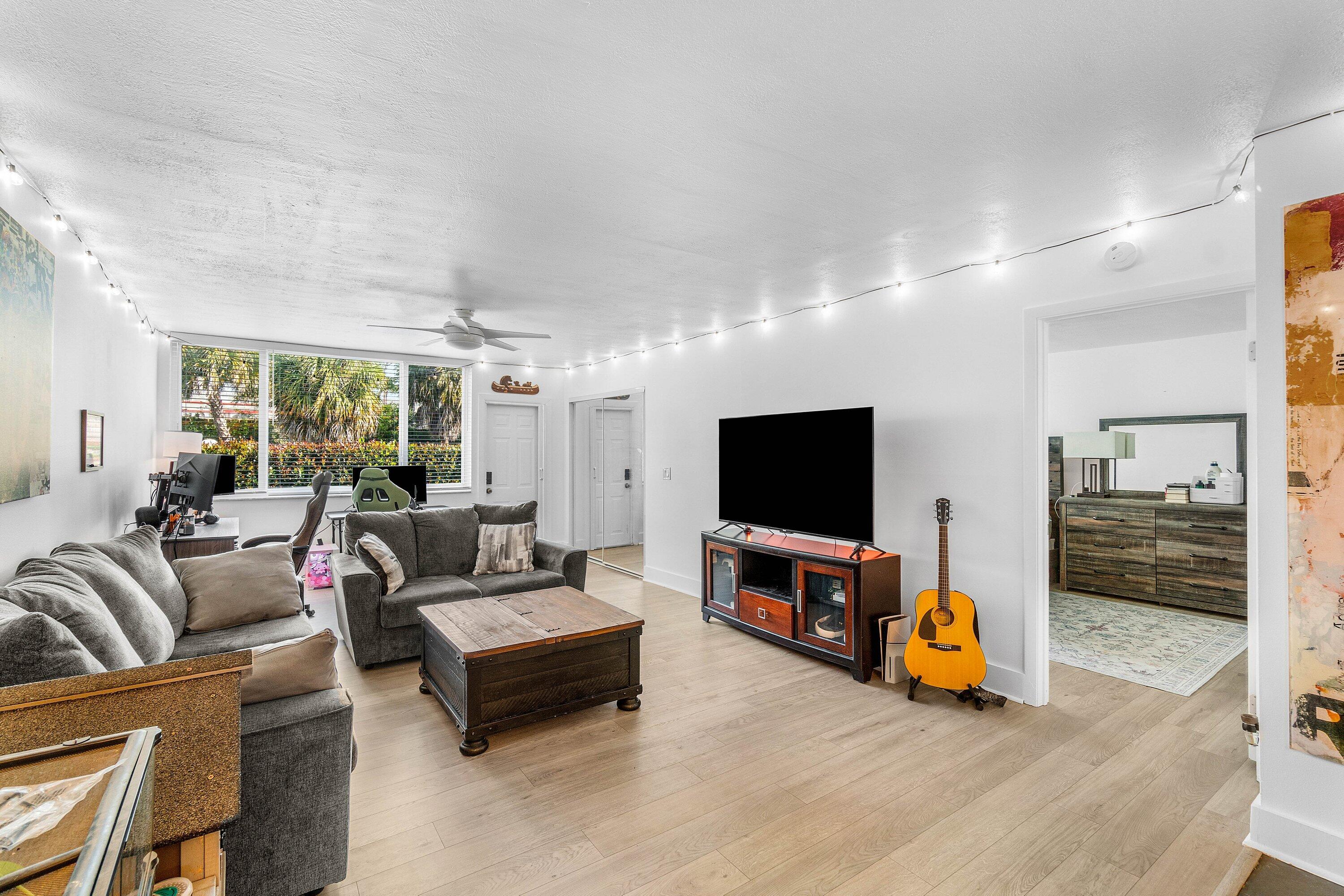 SABAL PINE EAST CONDO - Residential