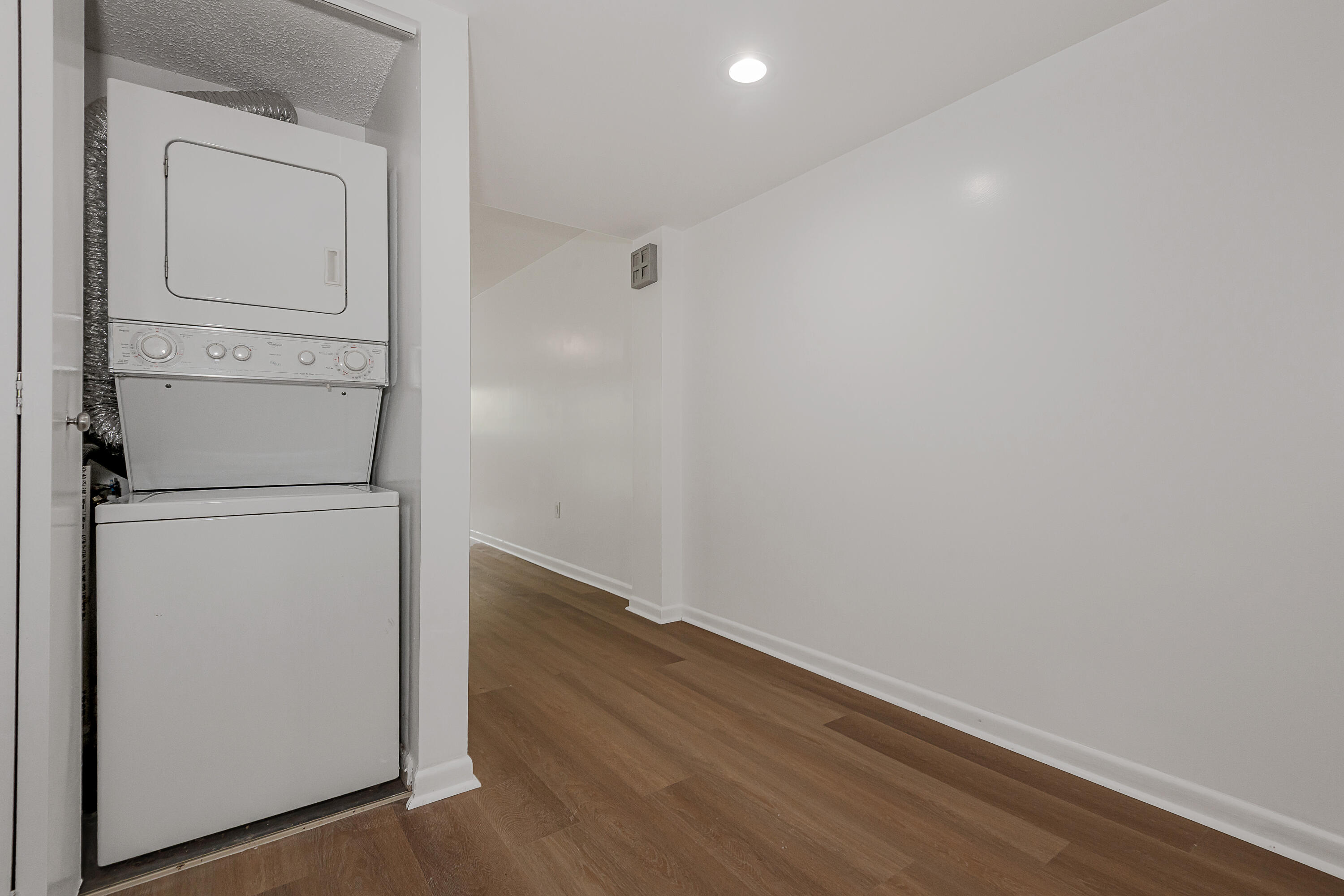 SUFFOLK 1 - Residential