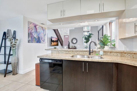 Tiny photo for 9919 NW 2nd Street, Plantation, FL 33324 (MLS # B26083466)