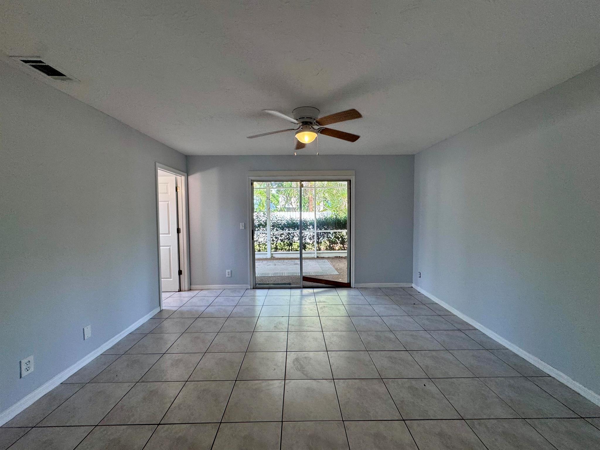 VICTORIA WOODS 2 - Residential Lease