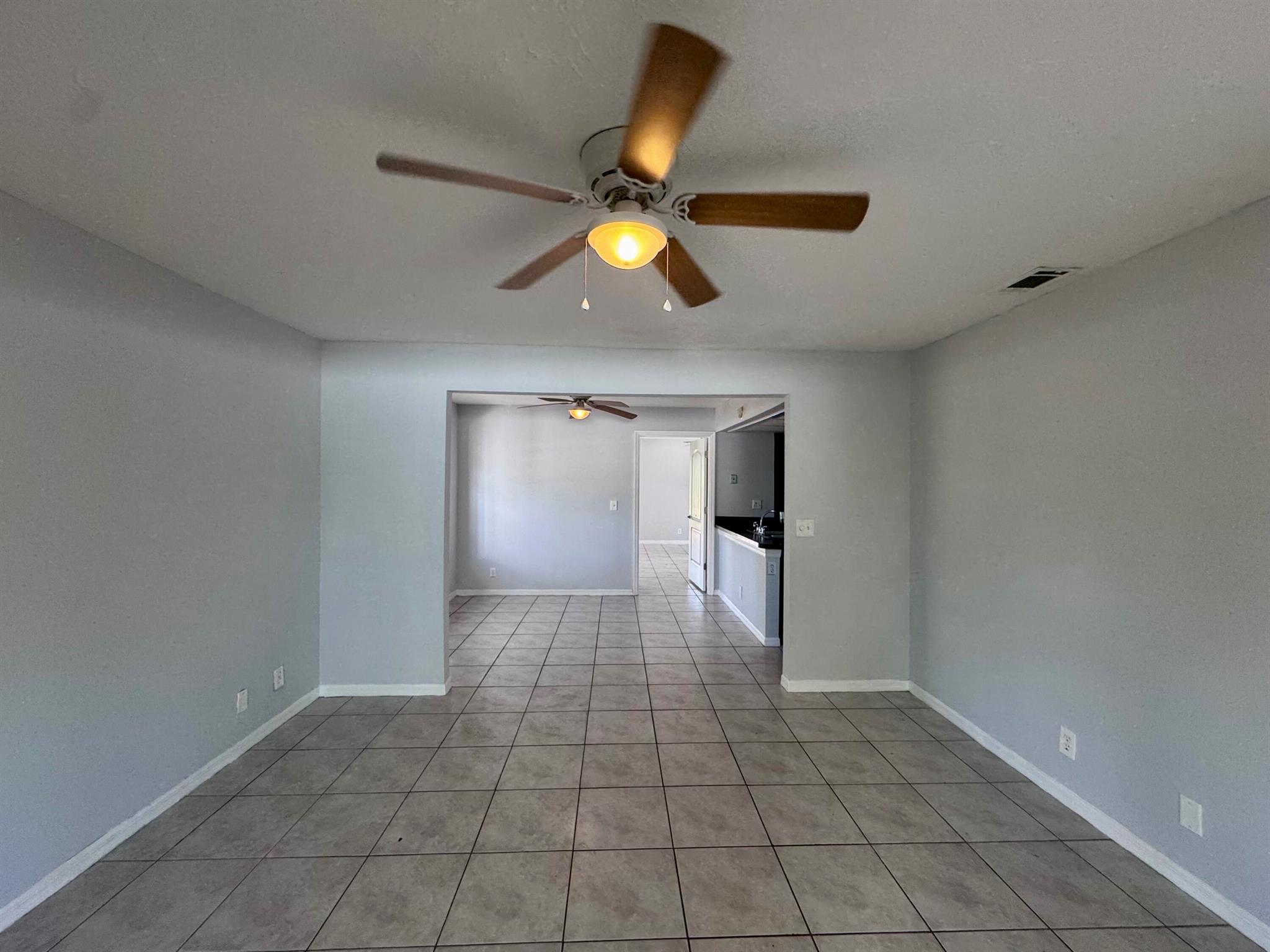 VICTORIA WOODS 2 - Residential Lease