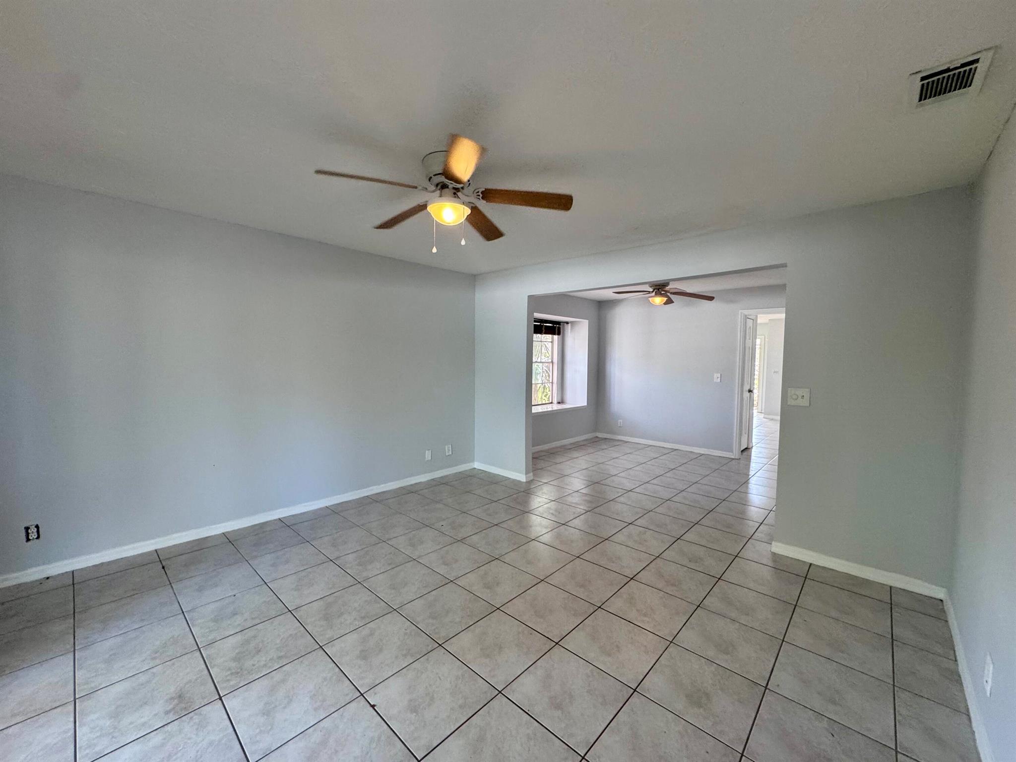 VICTORIA WOODS 2 - Residential Lease