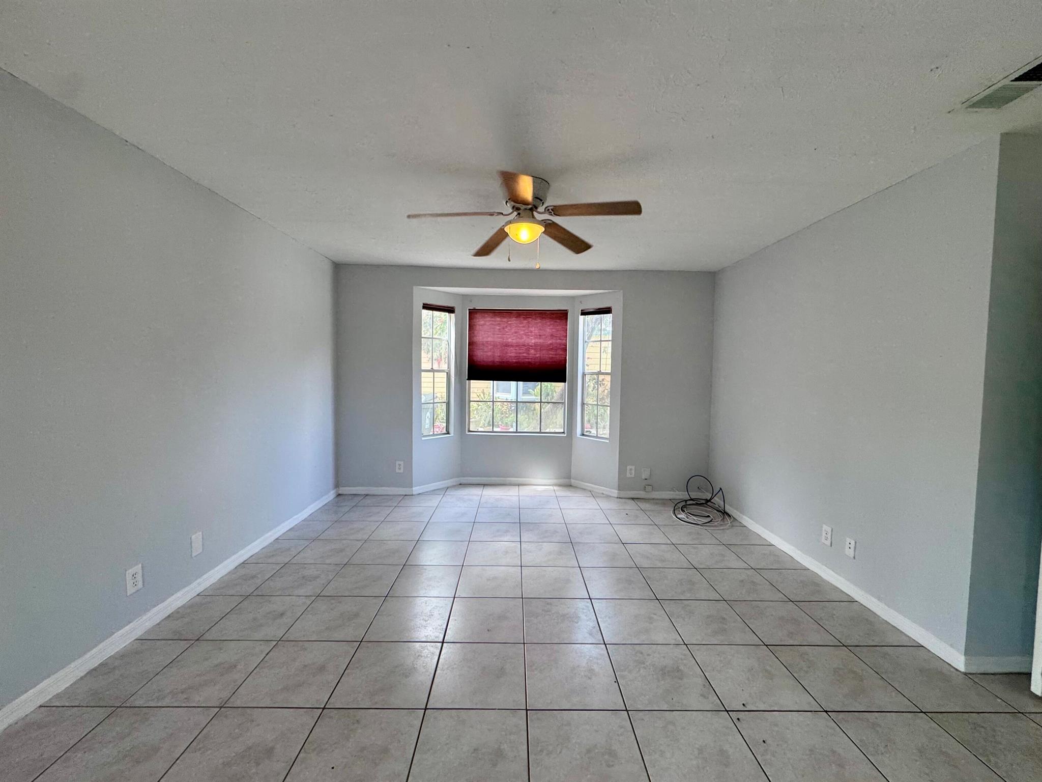 VICTORIA WOODS 2 - Residential Lease