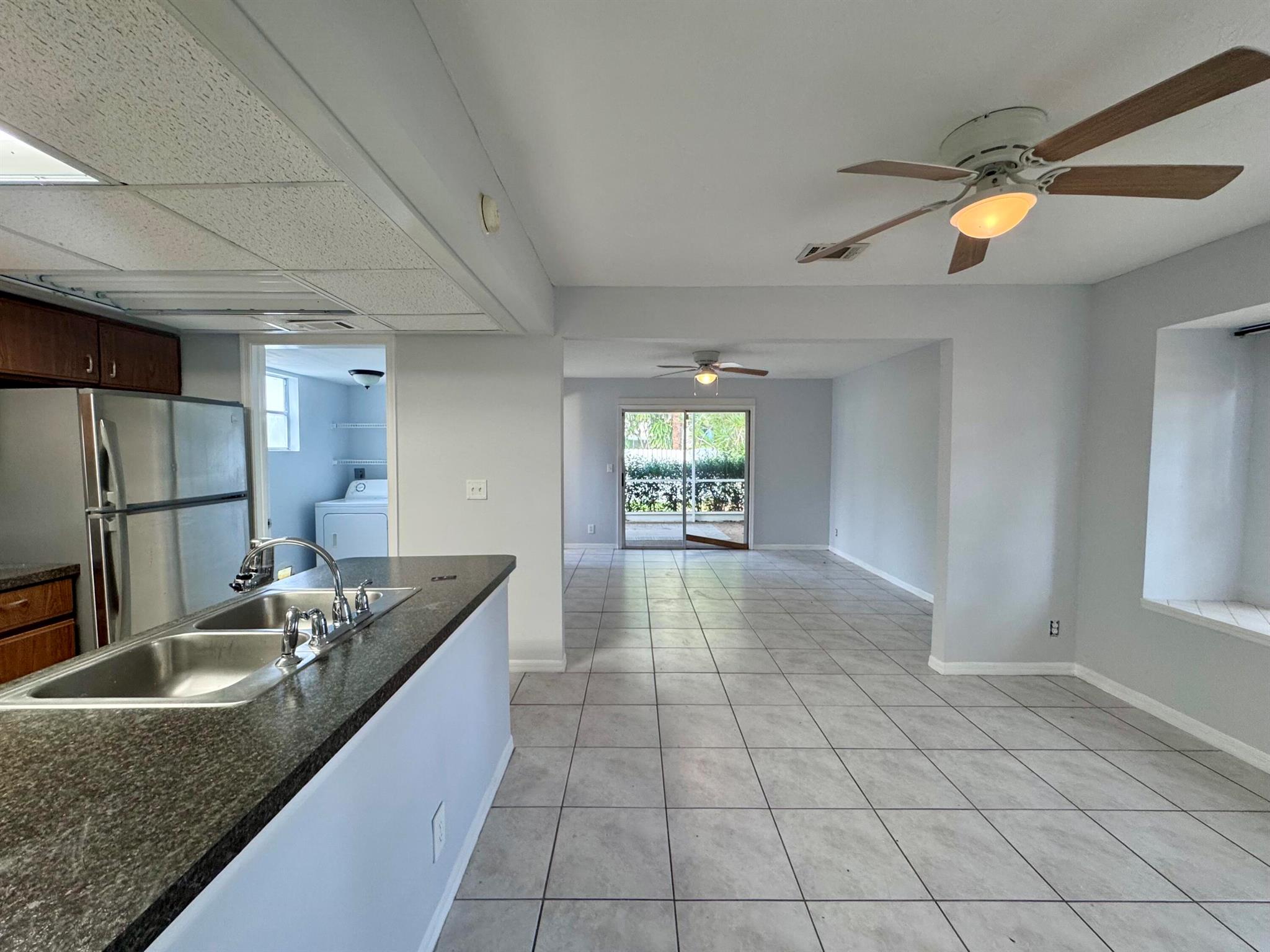 VICTORIA WOODS 2 - Residential Lease