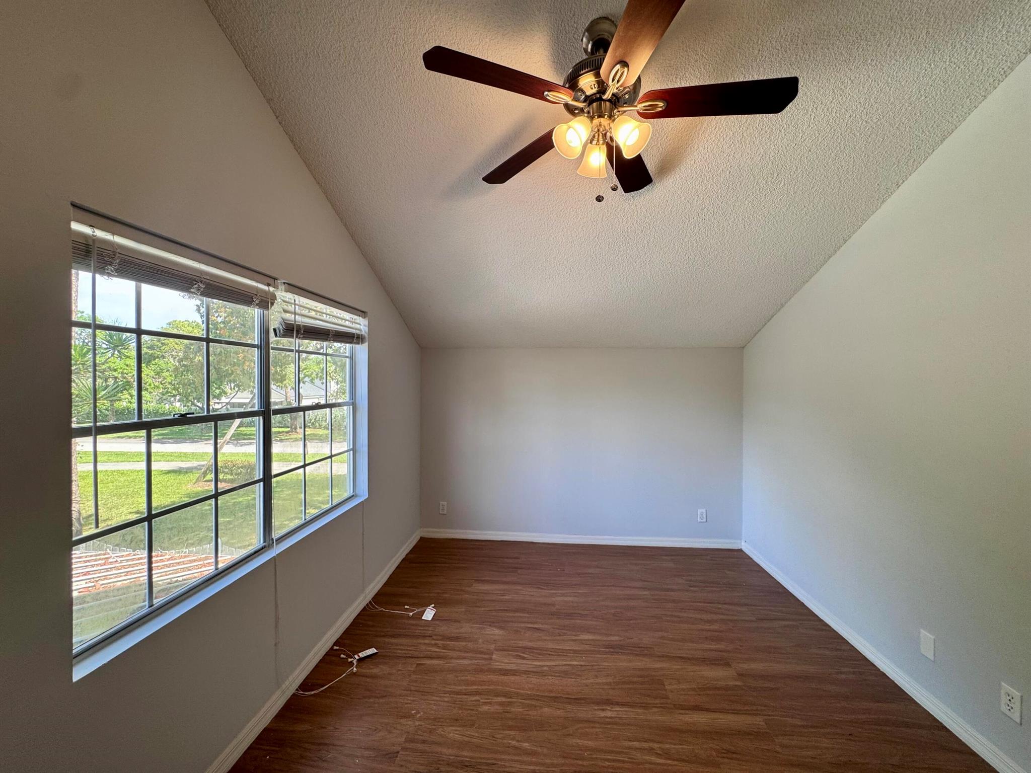 VICTORIA WOODS 2 - Residential Lease