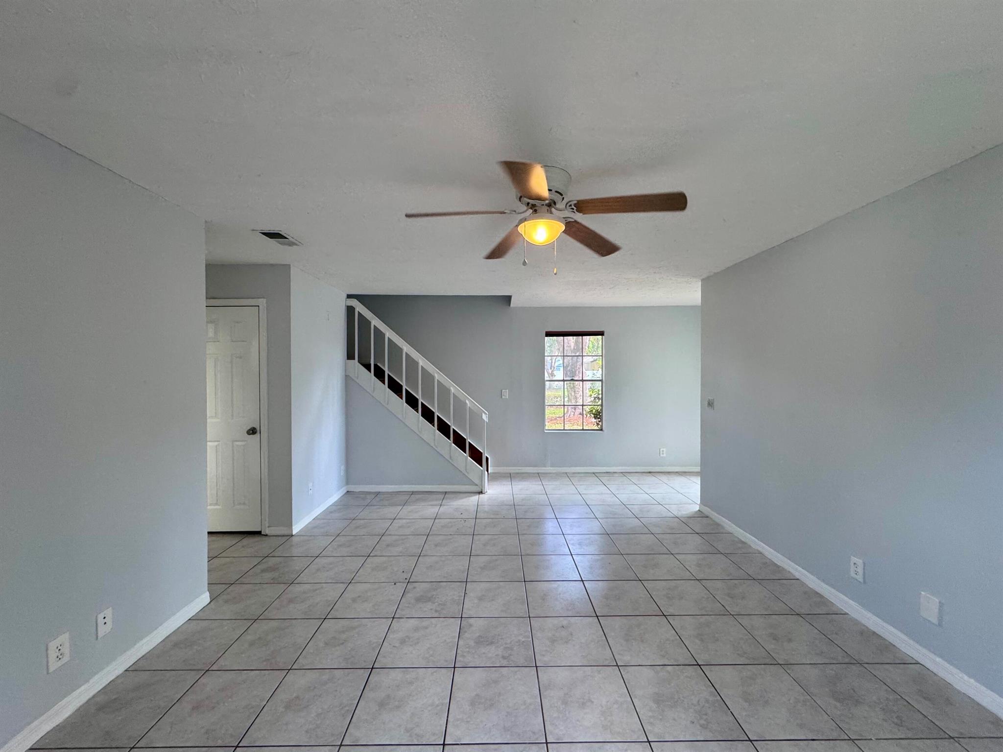 VICTORIA WOODS 2 - Residential Lease