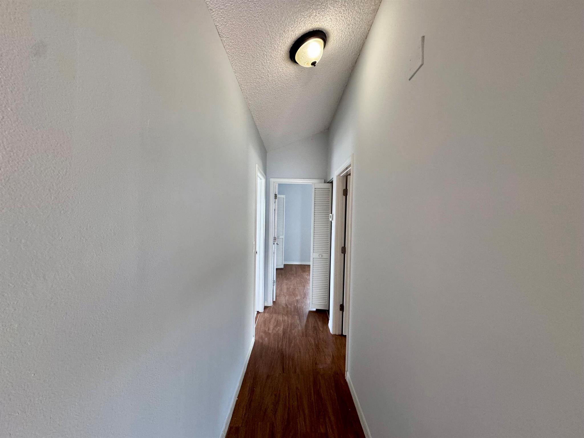 VICTORIA WOODS 2 - Residential Lease