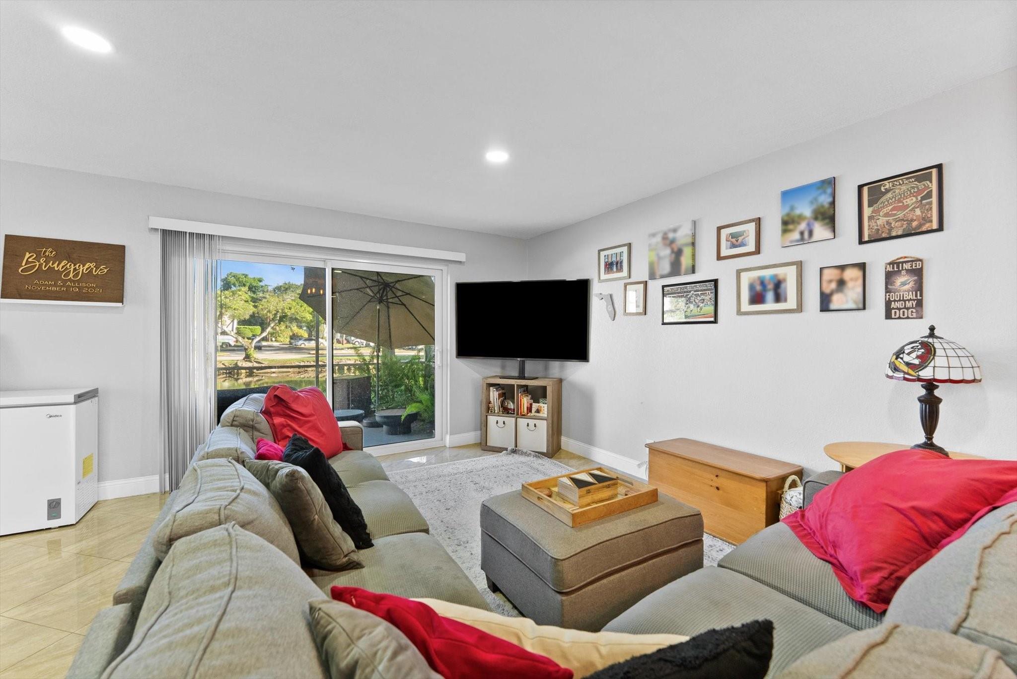 Pine Island Villas - Residential