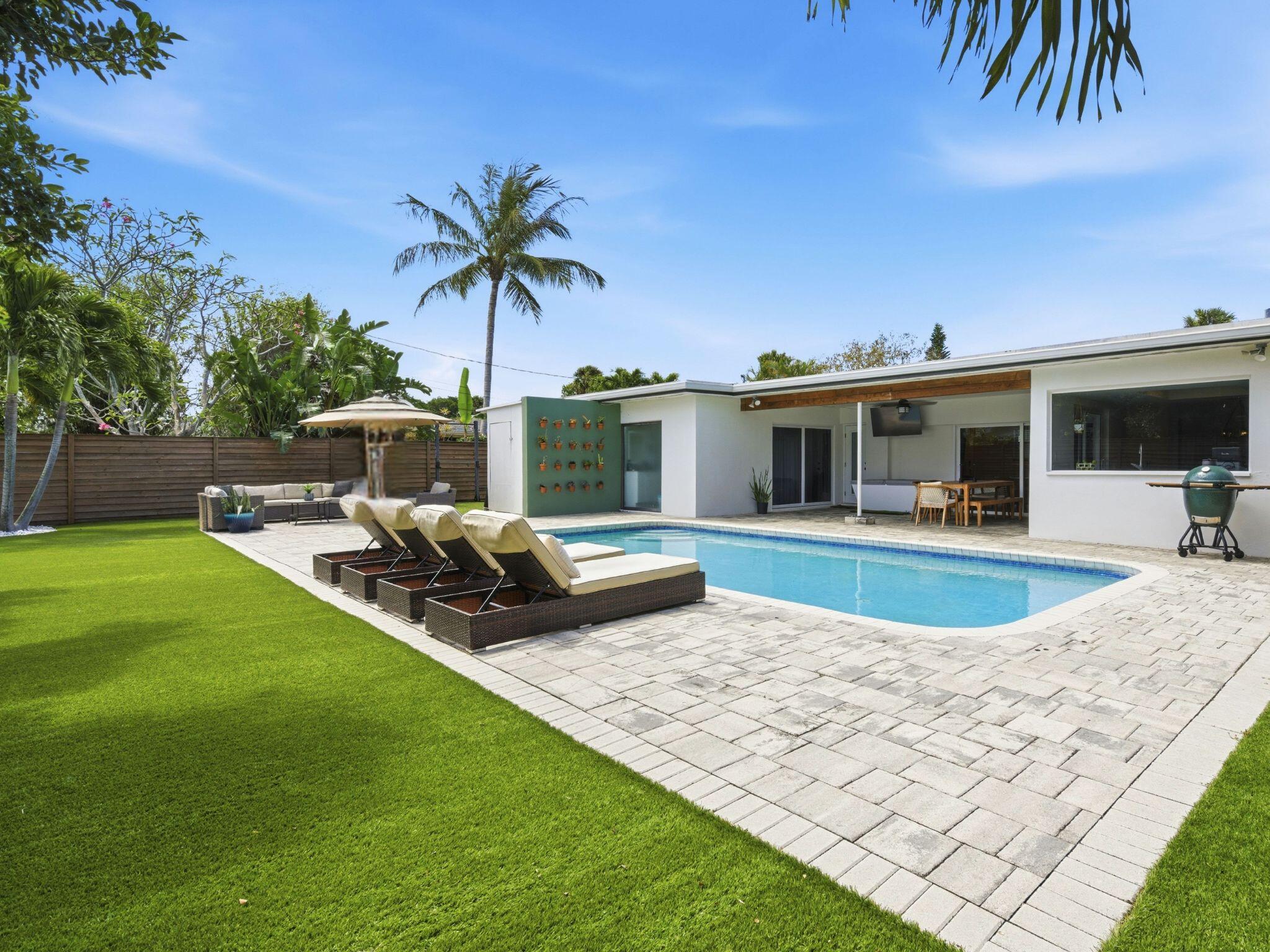 PALM BEACH GARDENS 3 - Residential