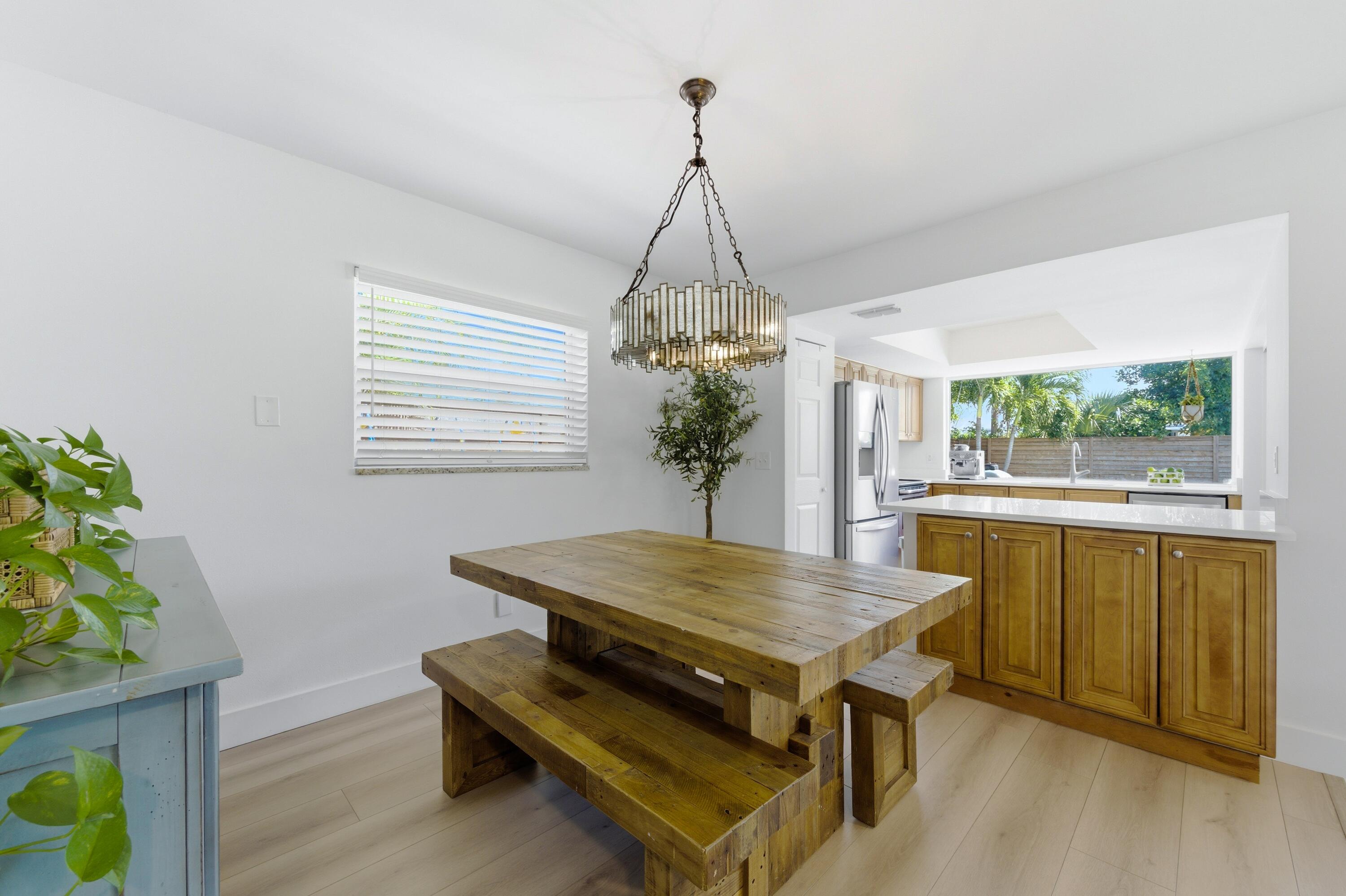 PALM BEACH GARDENS 3 - Residential