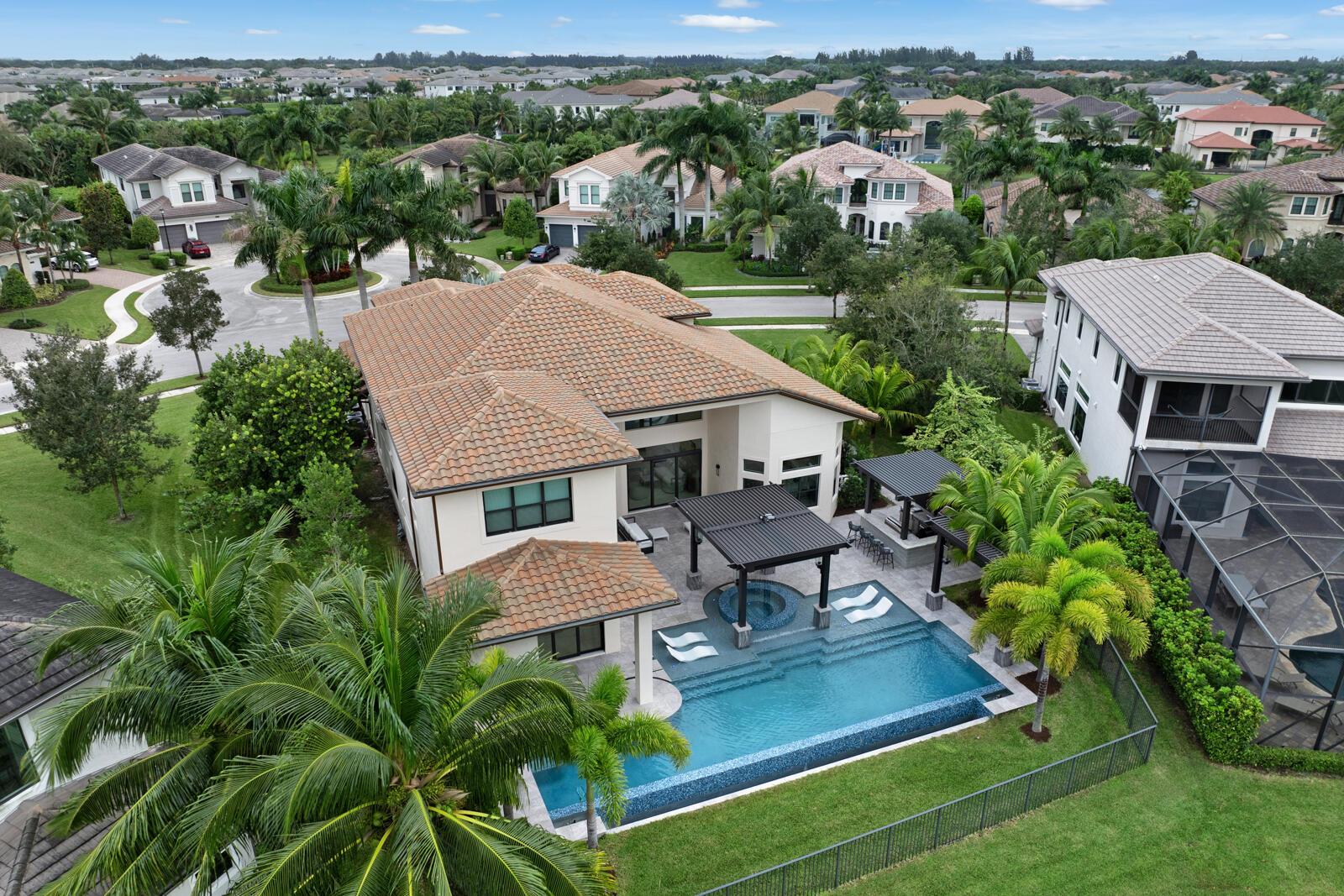 Seven Bridges - Residential