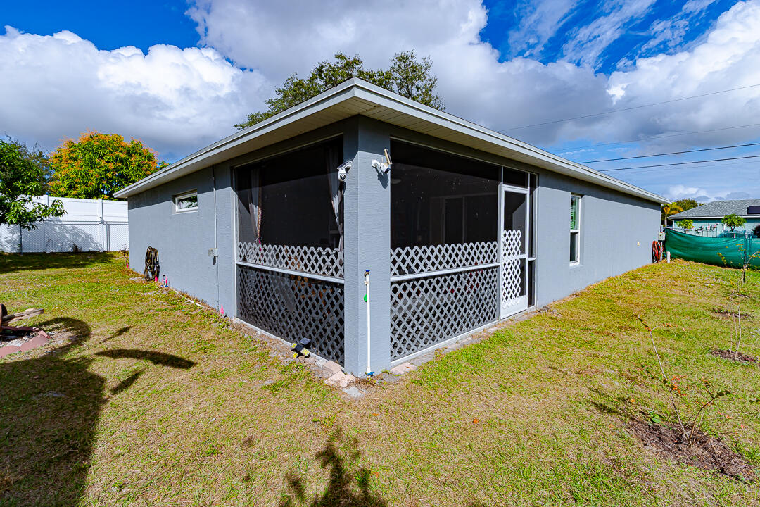 PORT ST LUCIE SECTION 19 - Residential