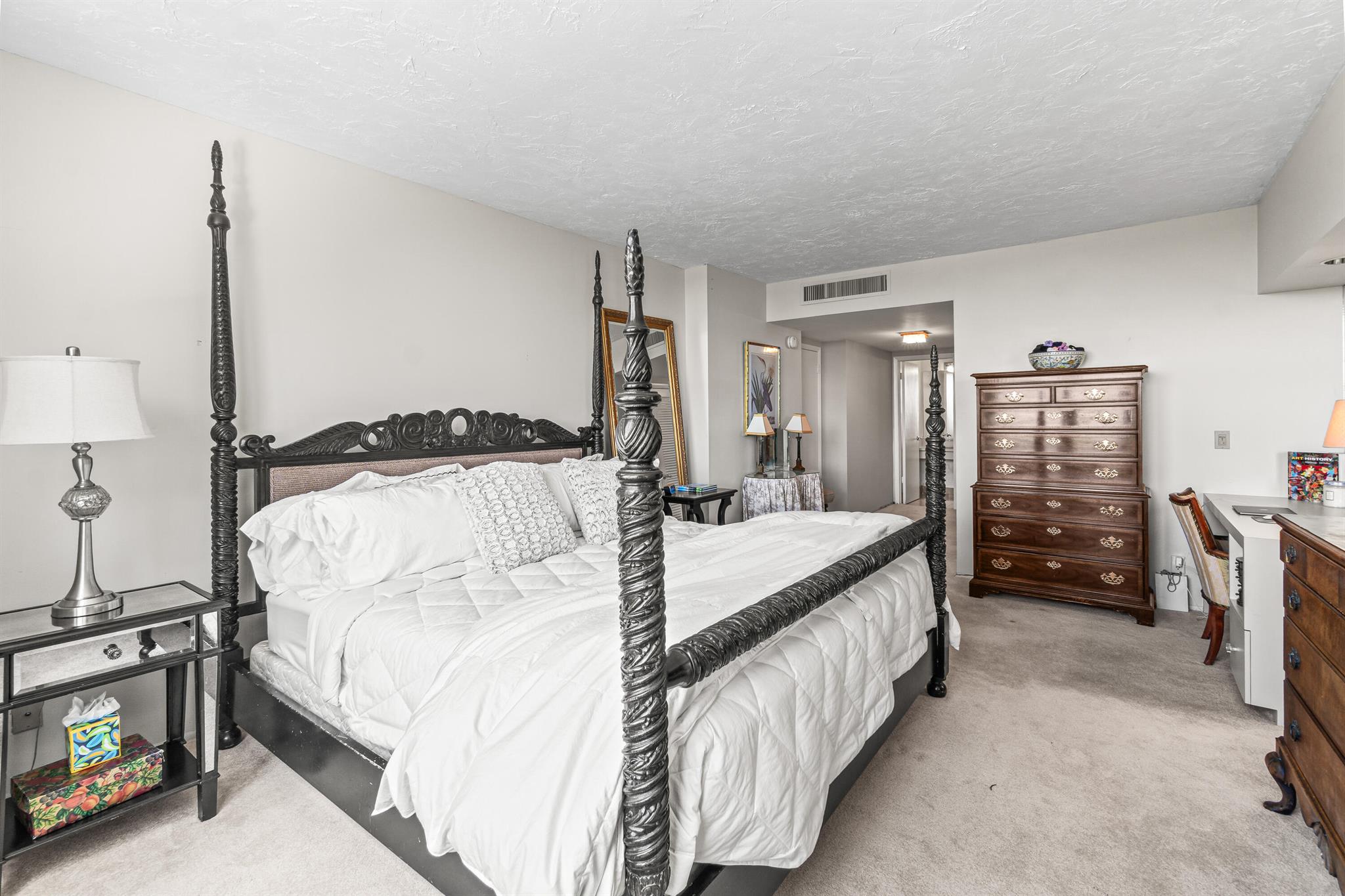 HARBOUR HOUSE - Residential