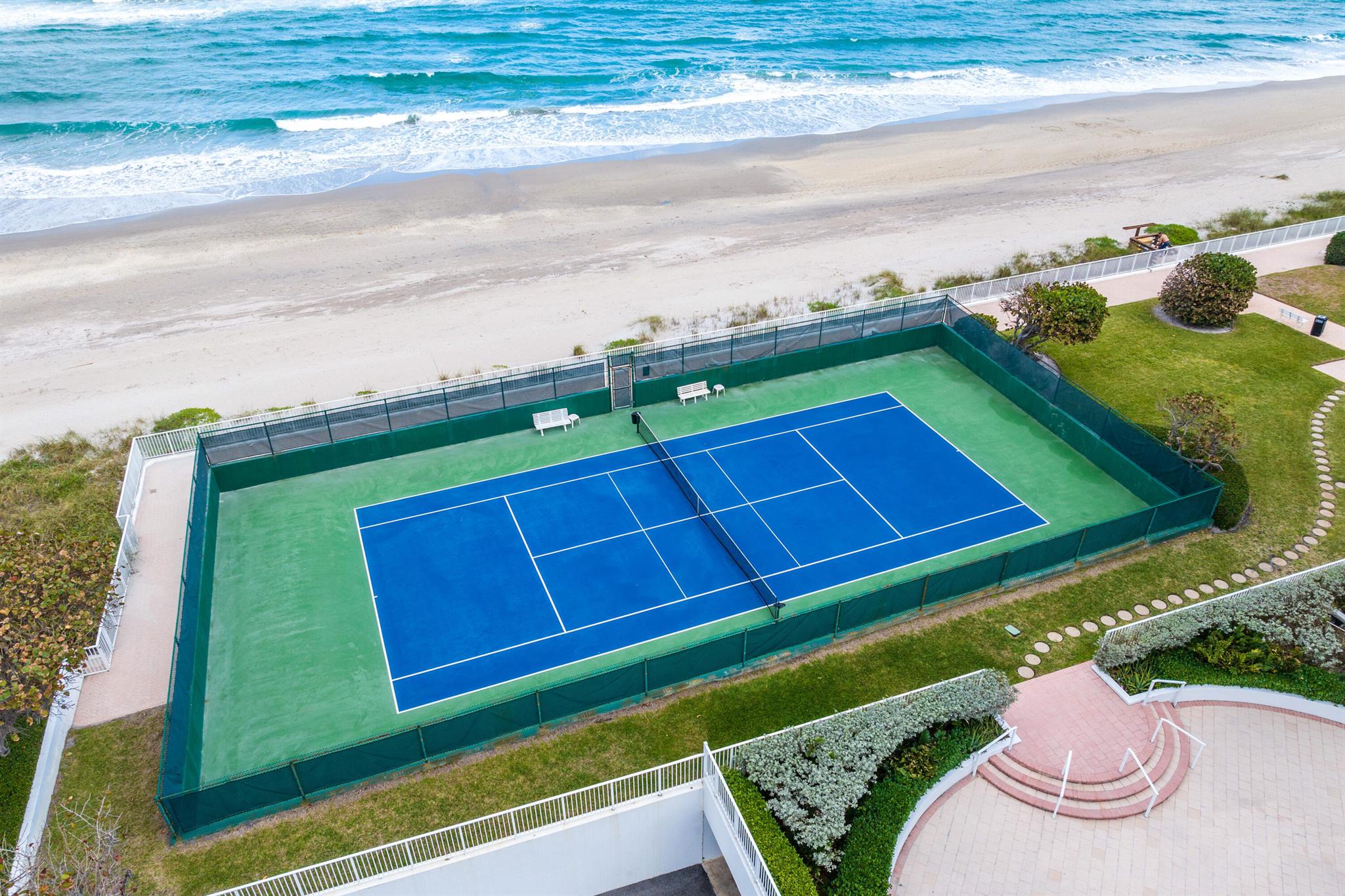 HARBOUR HOUSE - Residential