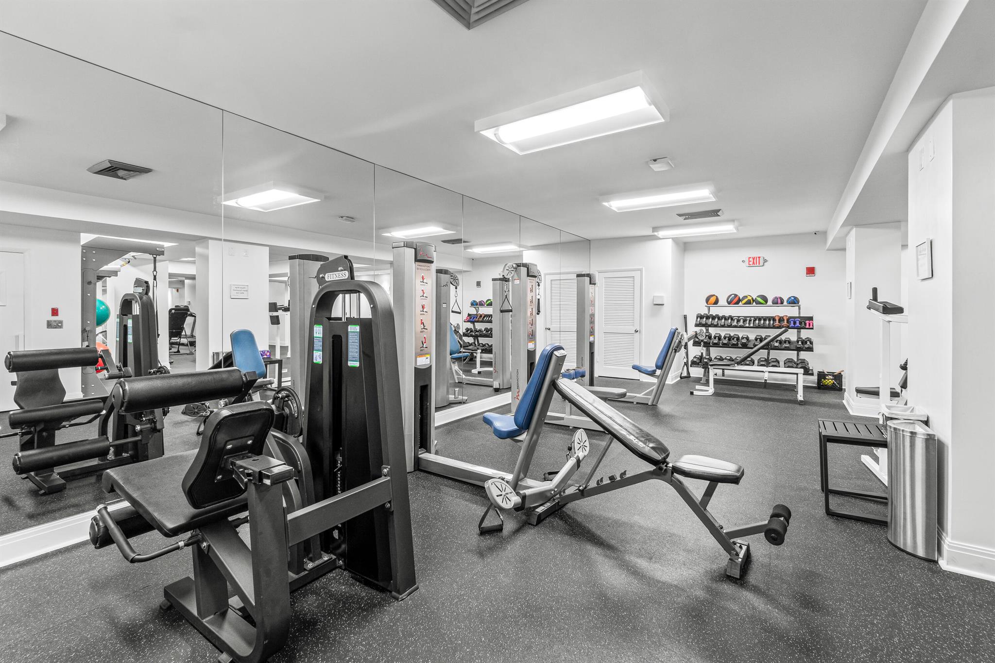 HARBOUR HOUSE - Residential