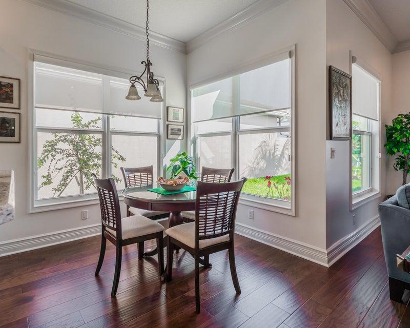 VALENCIA COVE AGR PUD PL 8 - Residential