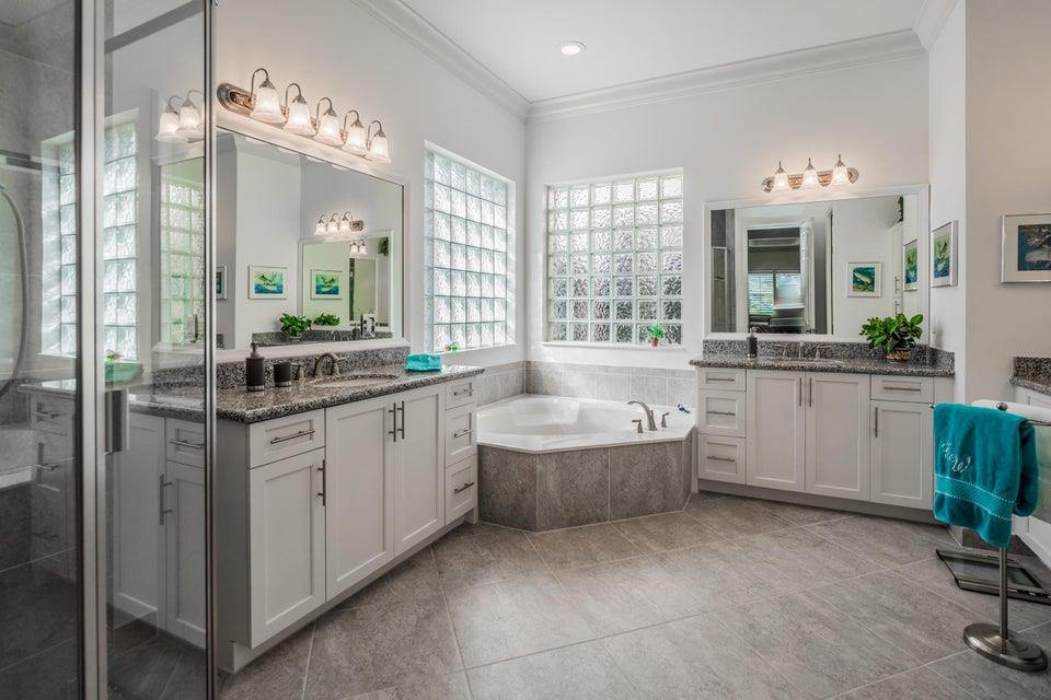 VALENCIA COVE AGR PUD PL 8 - Residential