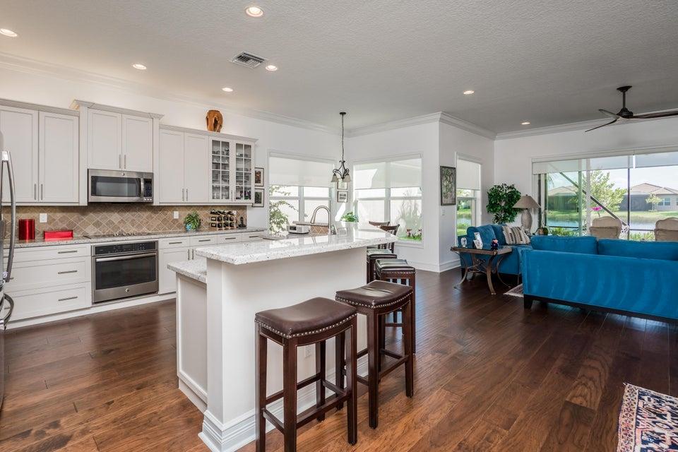 VALENCIA COVE AGR PUD PL 8 - Residential