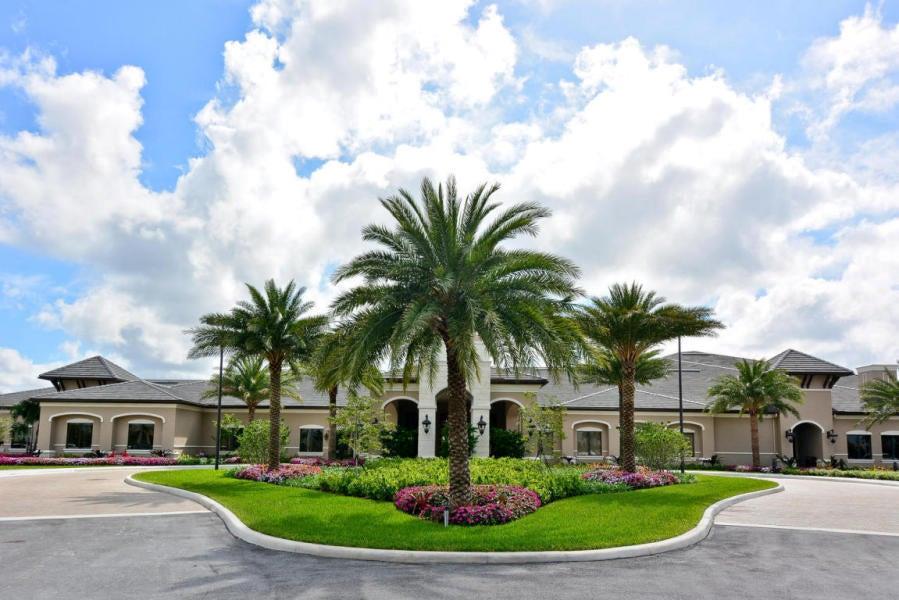 VALENCIA COVE AGR PUD PL 8 - Residential