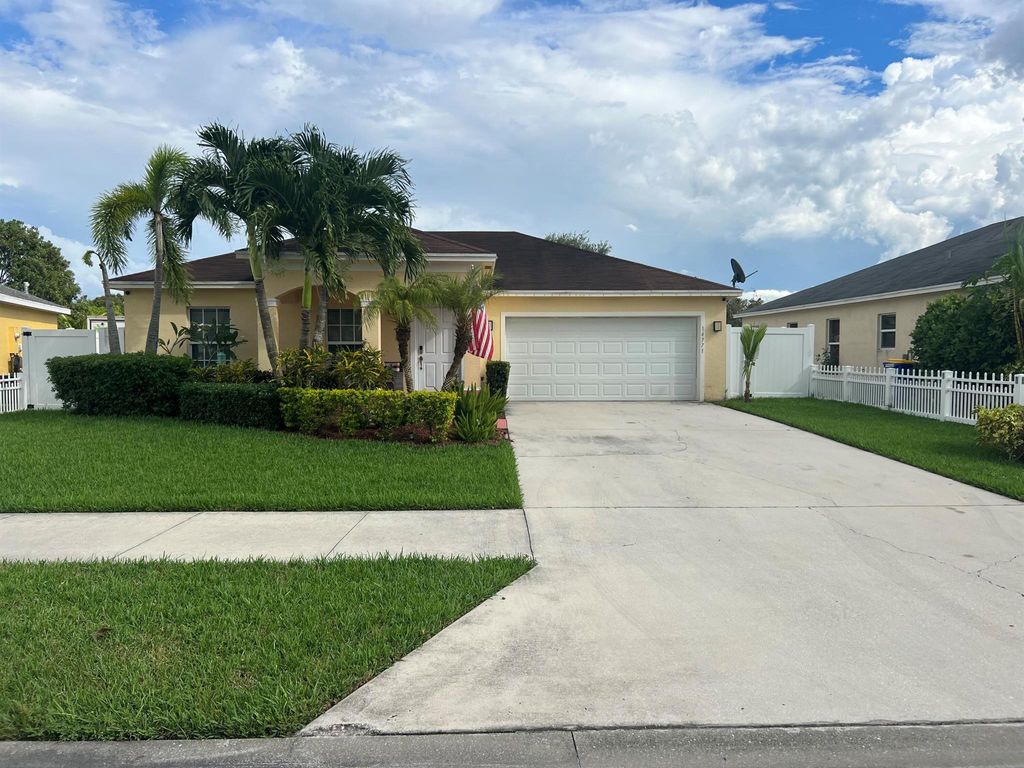 Photo of 14771 SW Sandy Oaks Loop, Indiantown, FL 34956 (MLS # R10924926)