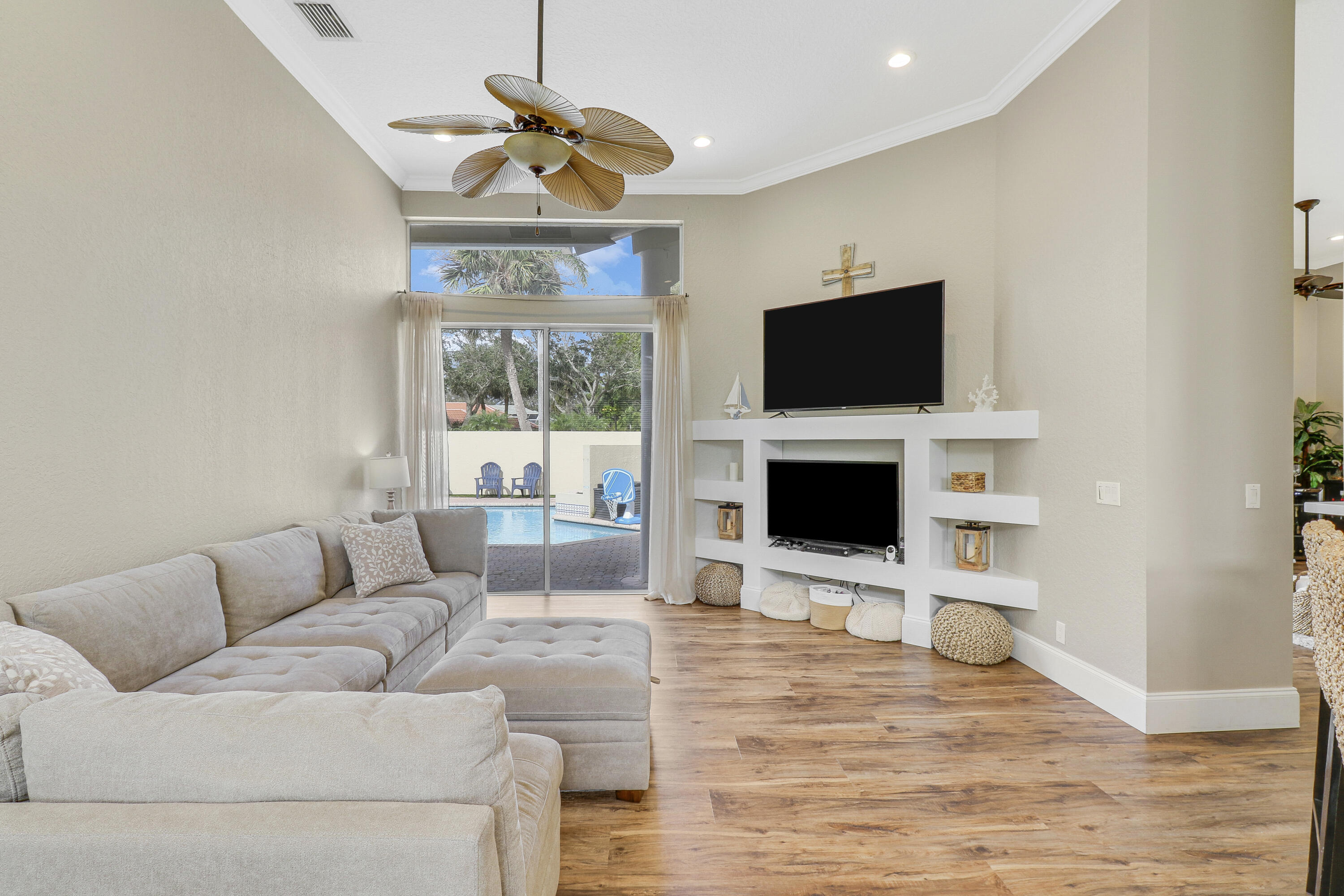 CYPRESS COVE OF JUPITER - Residential Lease