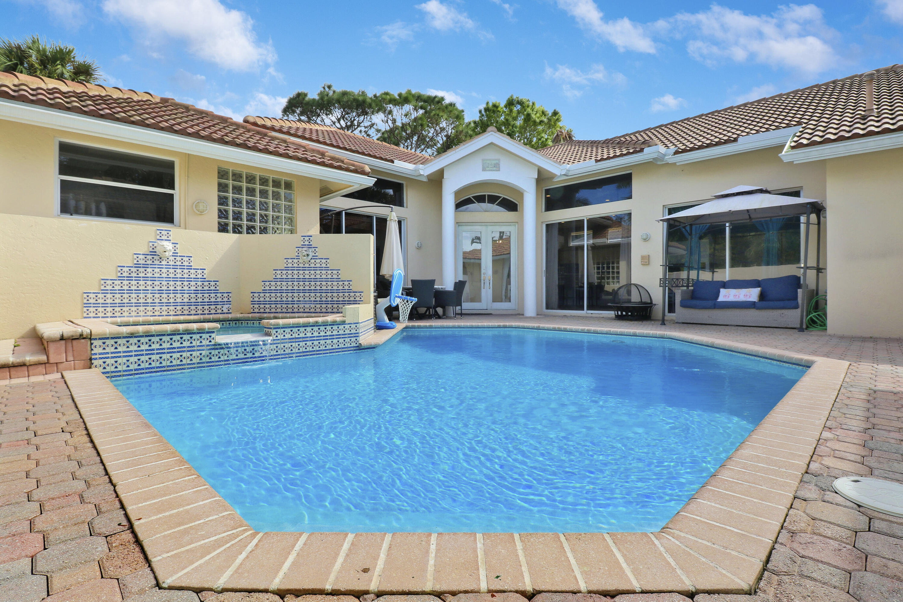 CYPRESS COVE OF JUPITER - Residential Lease