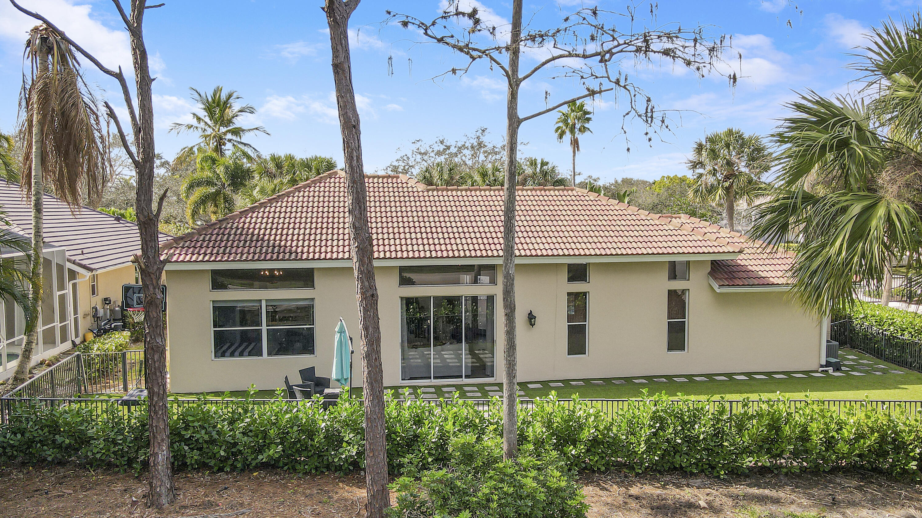 CYPRESS COVE OF JUPITER - Residential Lease