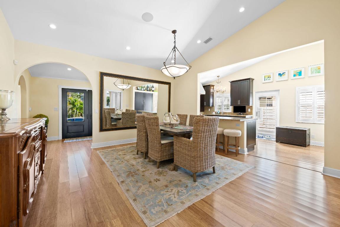 713 Riviera Isle Drive