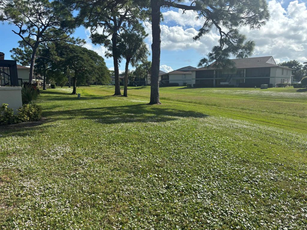 Photo of 6447 Chasewood Drive #C, Jupiter, FL 33458 (MLS # R11146817)