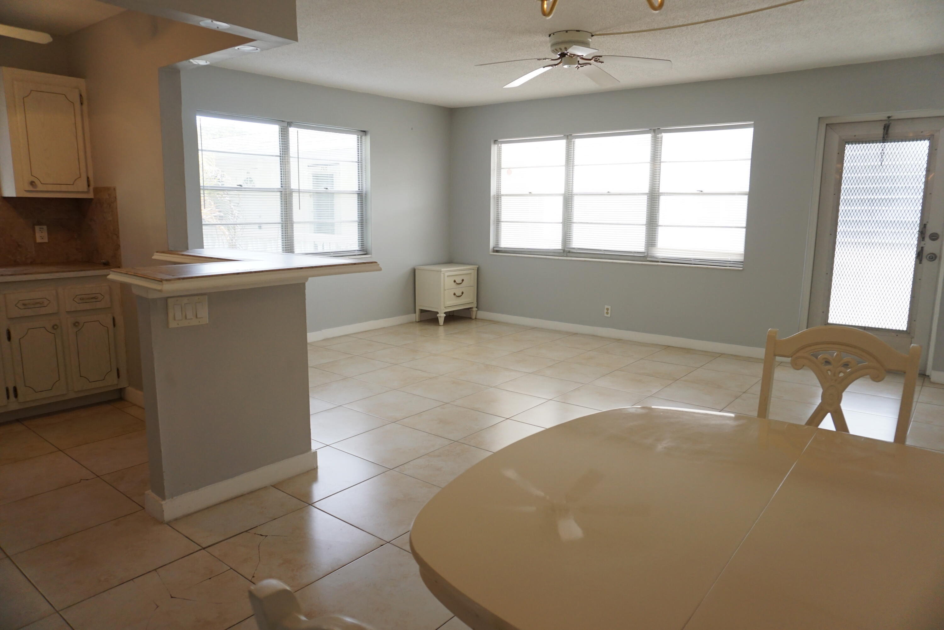 298 Windsor M