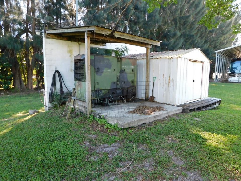 COUNTRY CLUB RANCHES SEC 3 - Residential