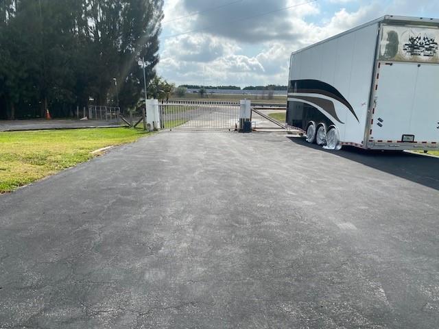 COUNTRY CLUB RANCHES SEC 3 - Residential