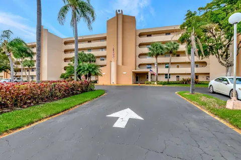 6461 NW 2nd Avenue Unit 1160, Boca Raton, FL MLS: R11071505