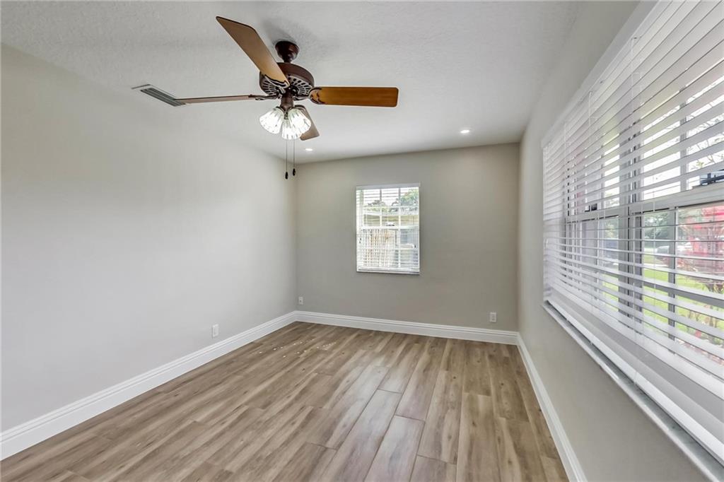 Brentwood Park - Residential