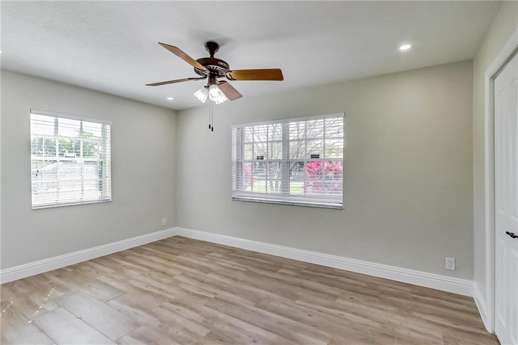 Brentwood Park - Residential