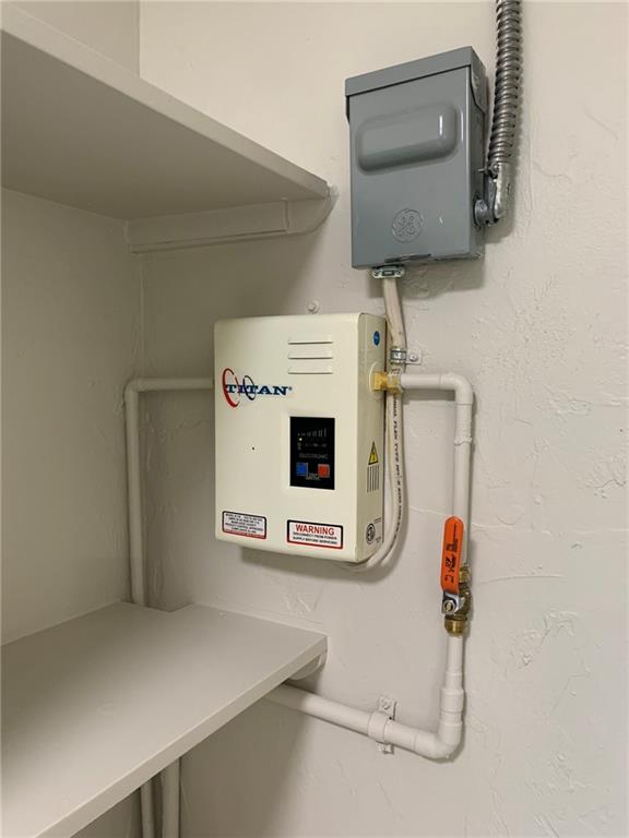 Brentwood Park - Residential