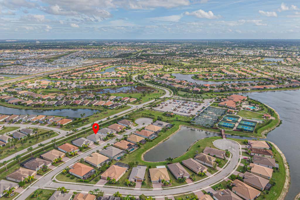 Photo of 10127 SW Cypress Wood Court, Port Saint Lucie, FL 34987 (MLS # R10946363)