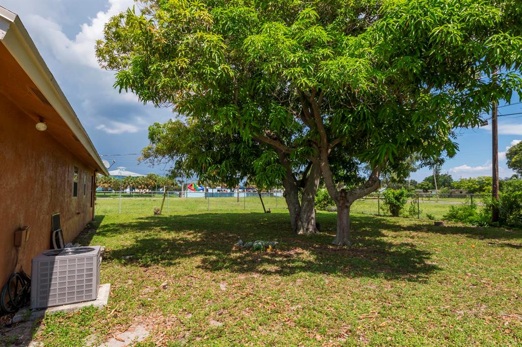 CHERRY HILLS - Residential