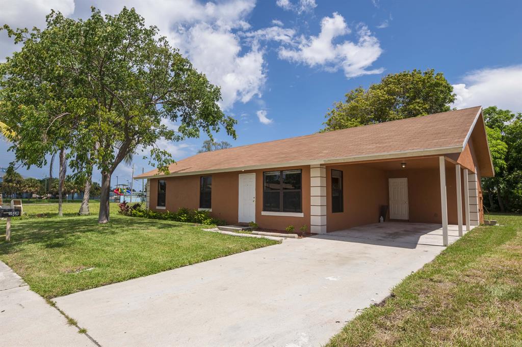 CHERRY HILLS - Residential