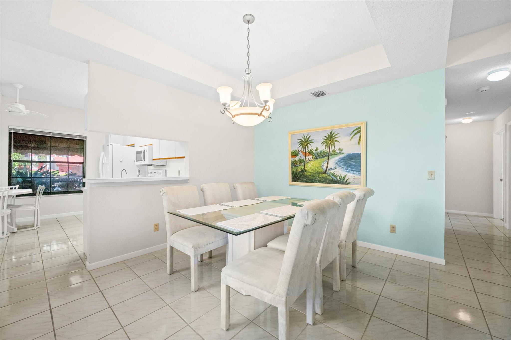 LEXINGTON CLUB VILLAS CON - Residential