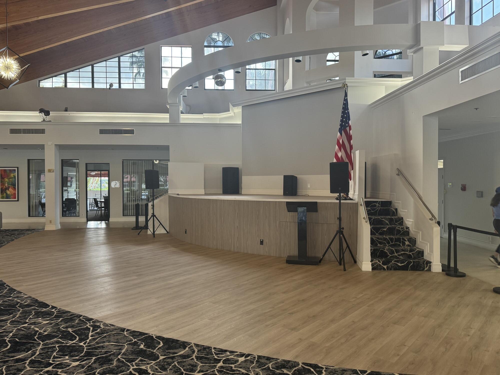 LEXINGTON CLUB VILLAS CON - Residential