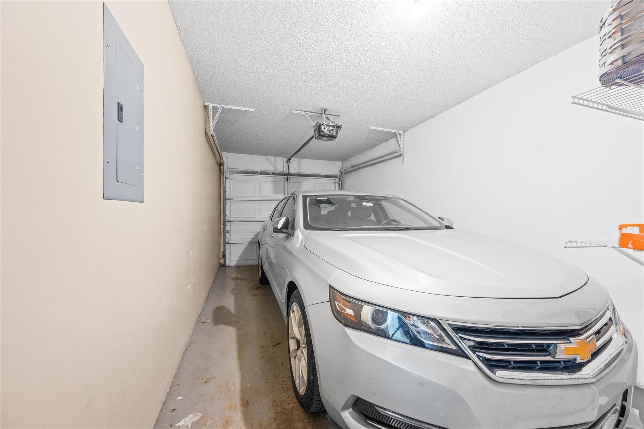 LEXINGTON CLUB VILLAS CON - Residential