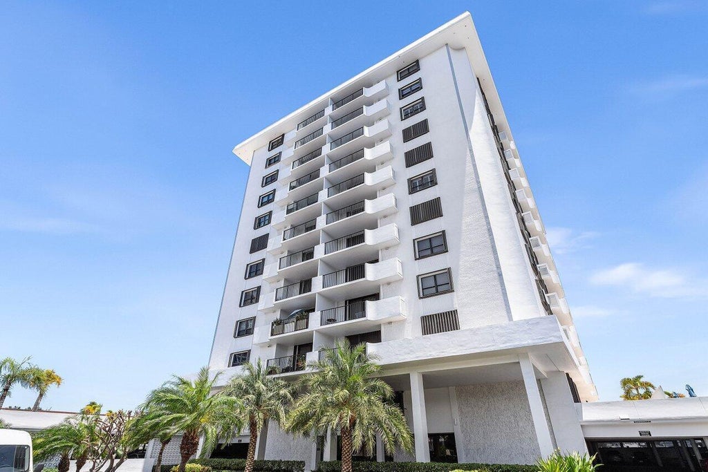 Photo of 1208 Marine Way #506, North Palm Beach, FL 33408 (MLS # B26071790)