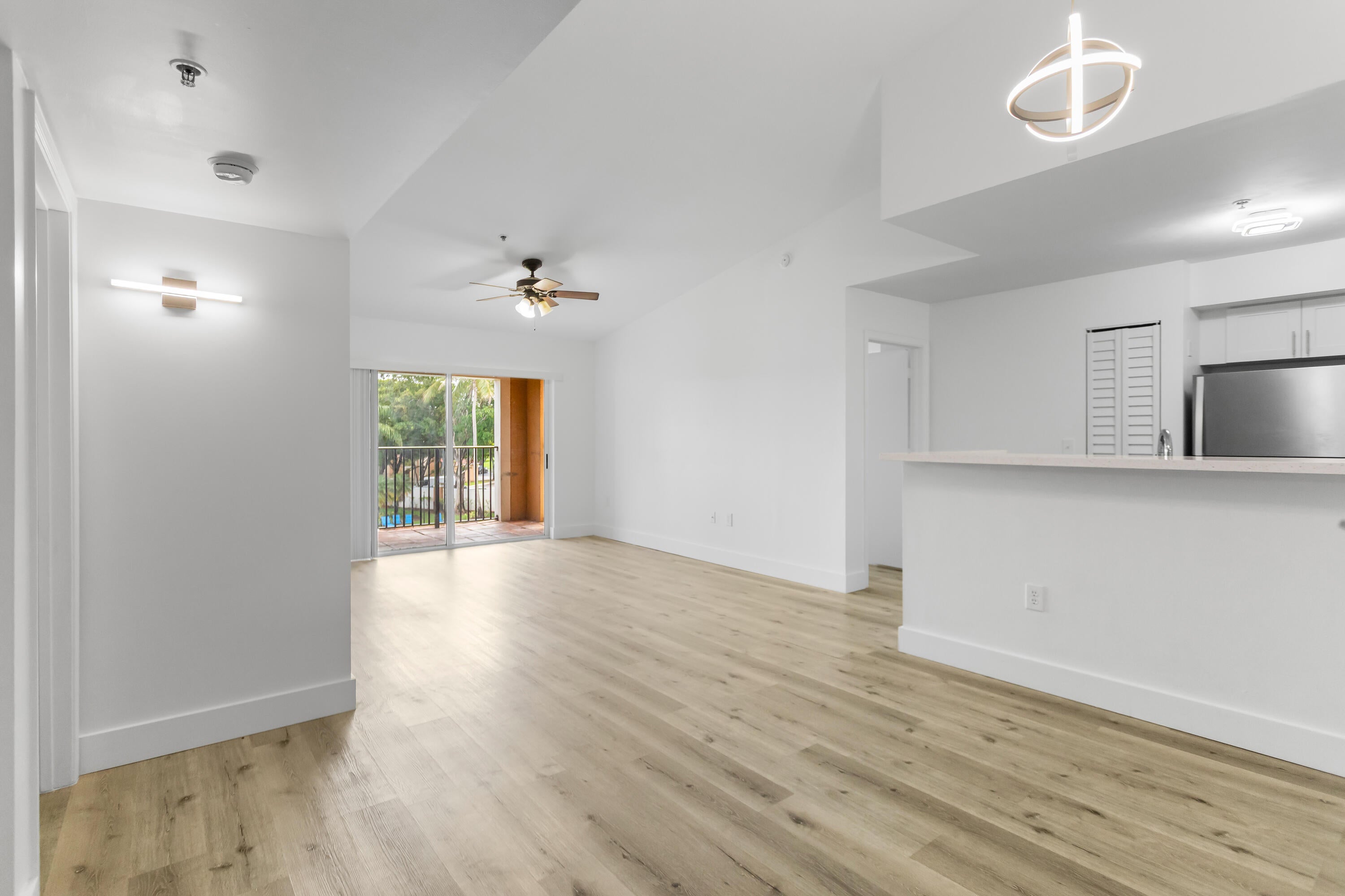 2113 Renaissance Boulevard 306, Miramar FL 33025