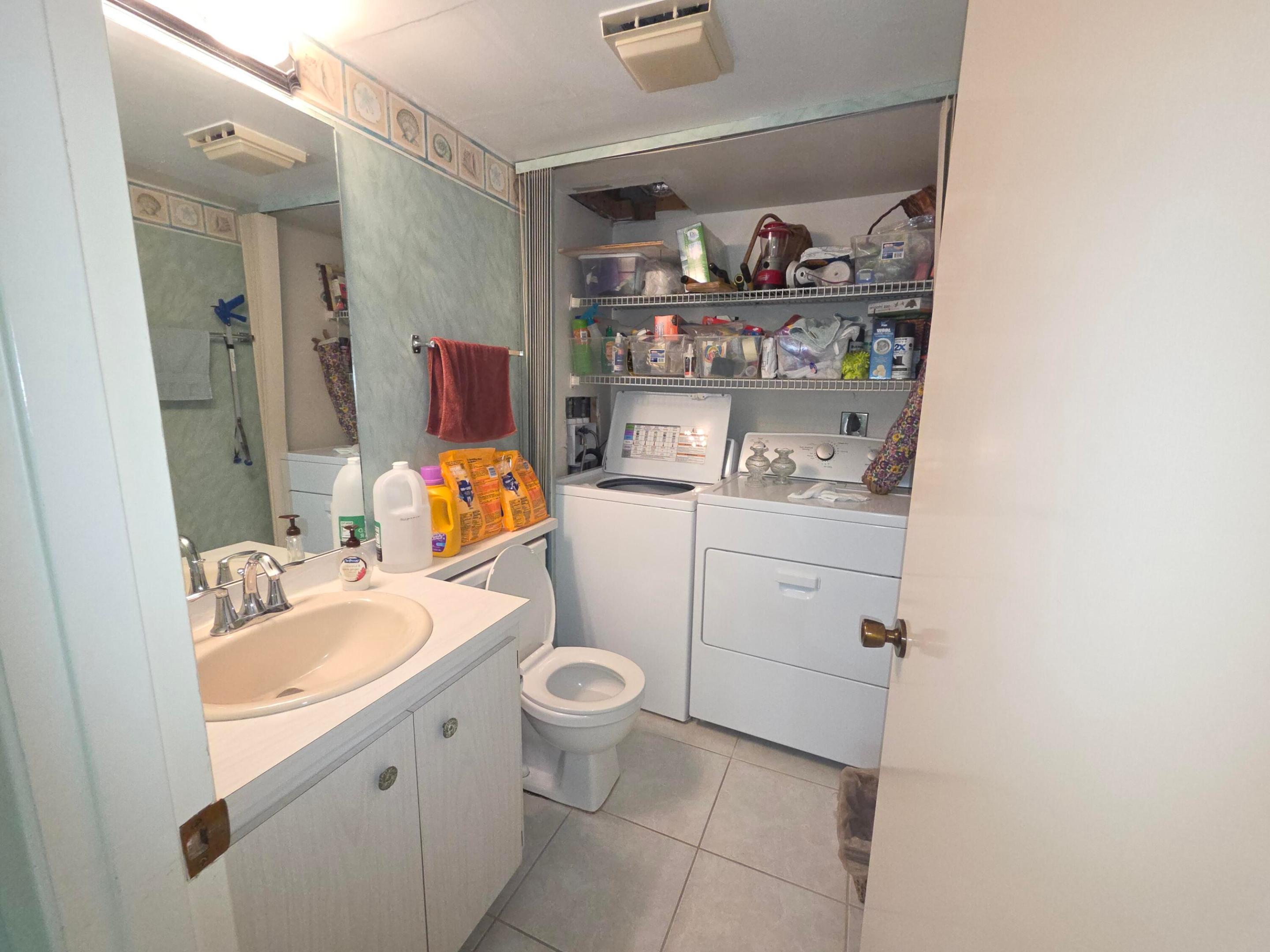 TROPIC VILLAS - Residential